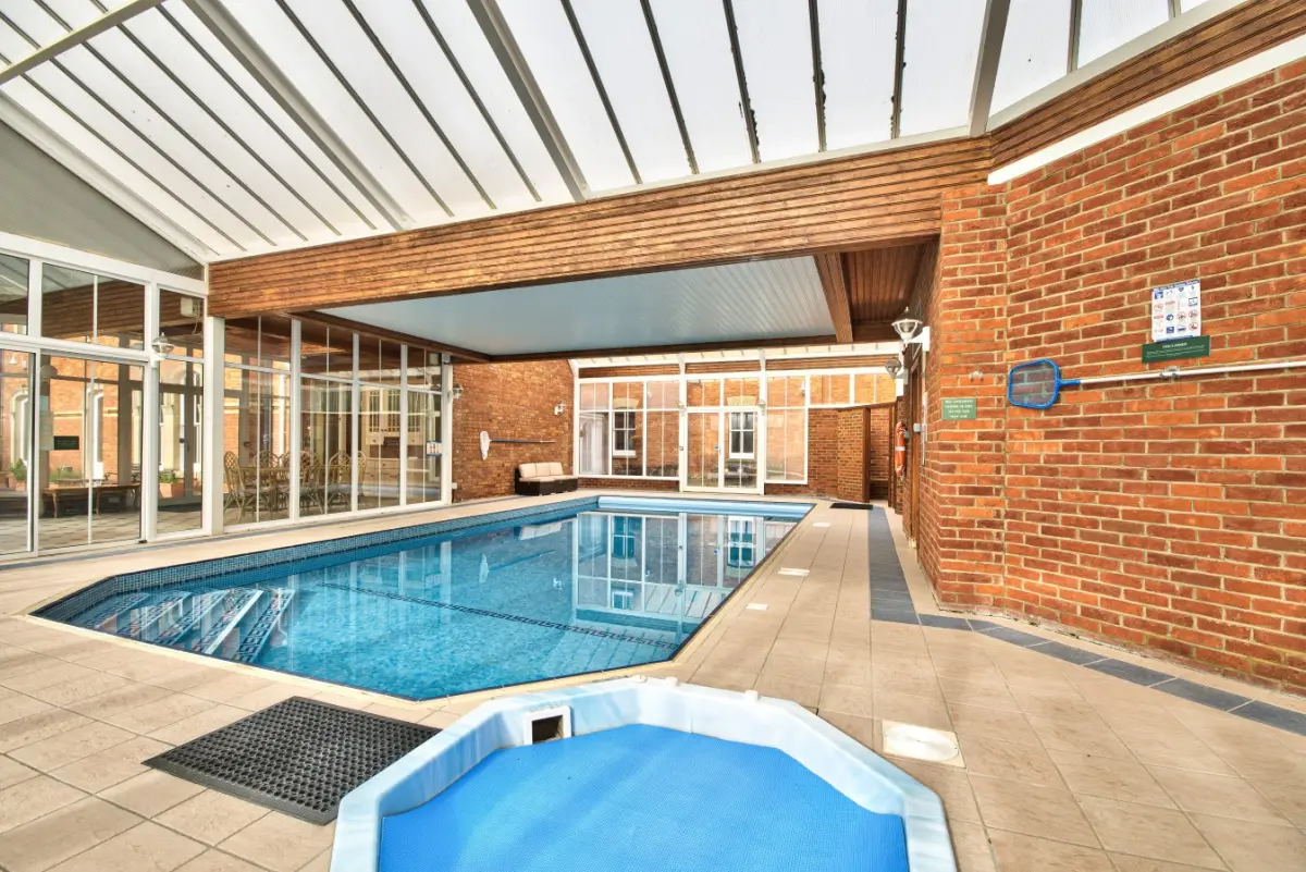Milton House by Group Retreats