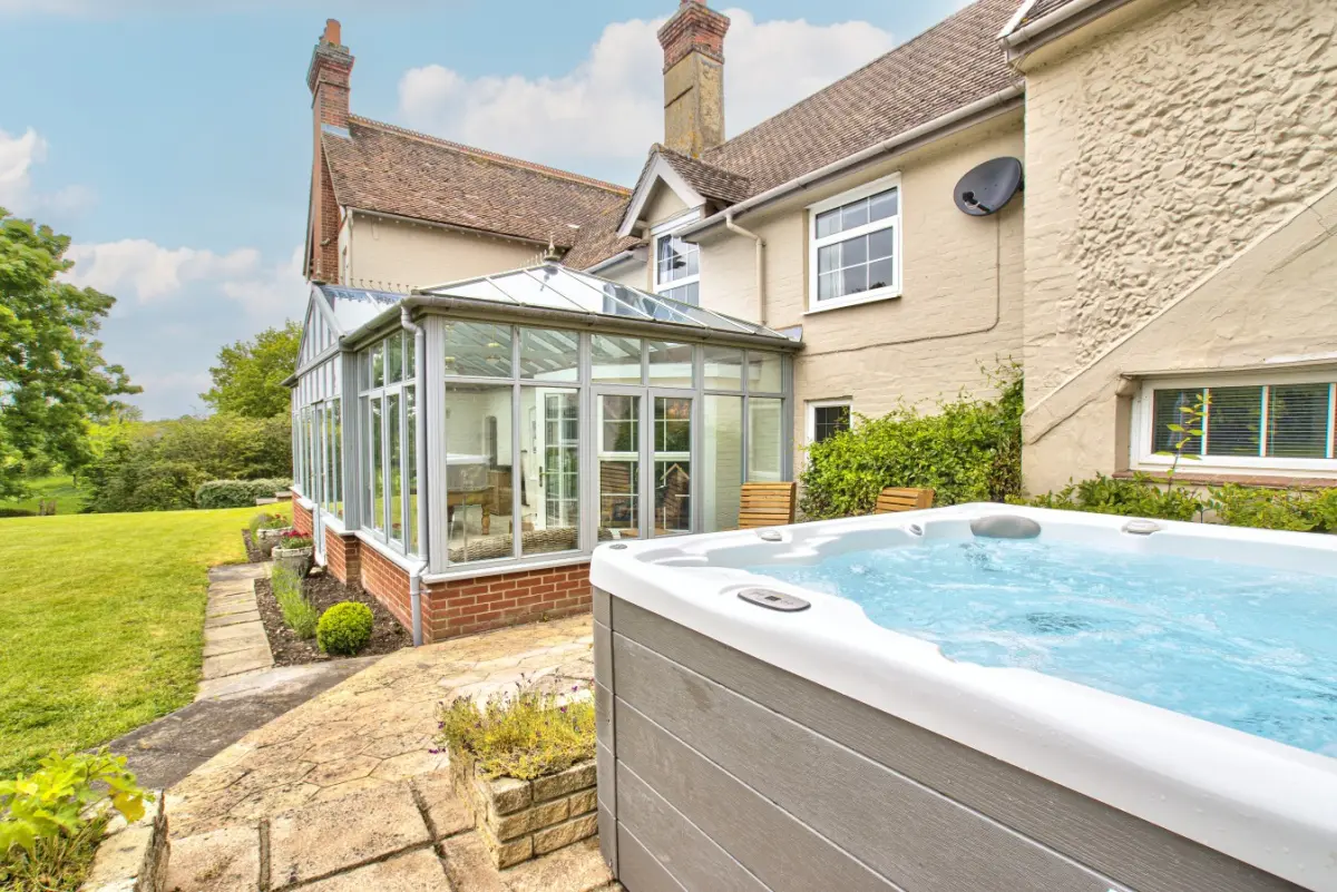 Ashfield Place Farm by Group Retreats