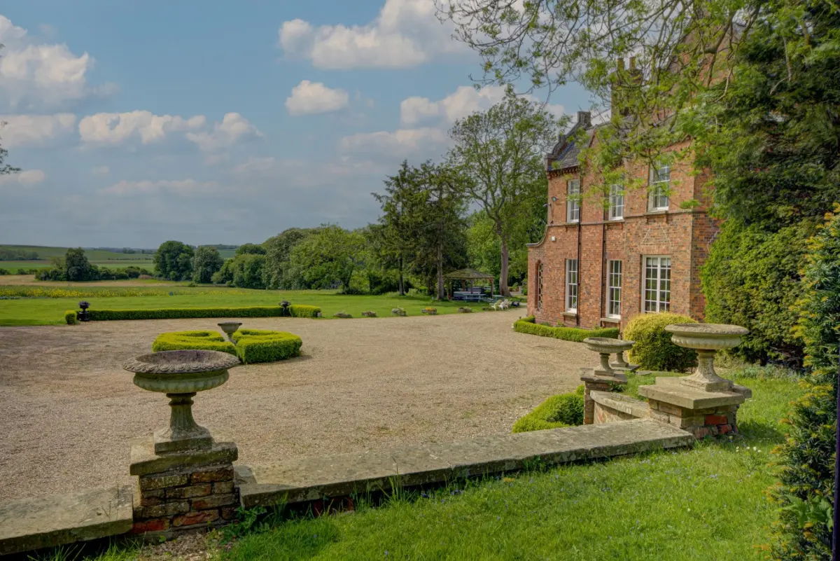 Skendleby Hall by Group Retreats
