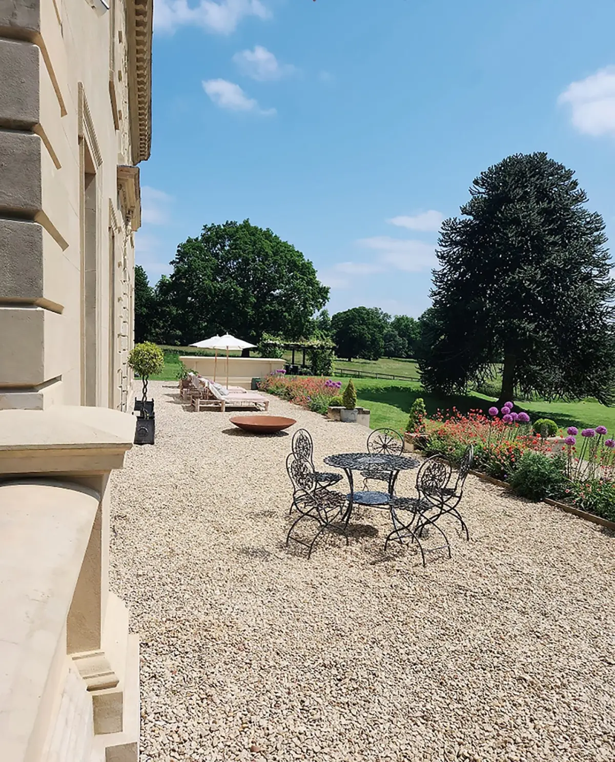 Eleanor Hall - image 19