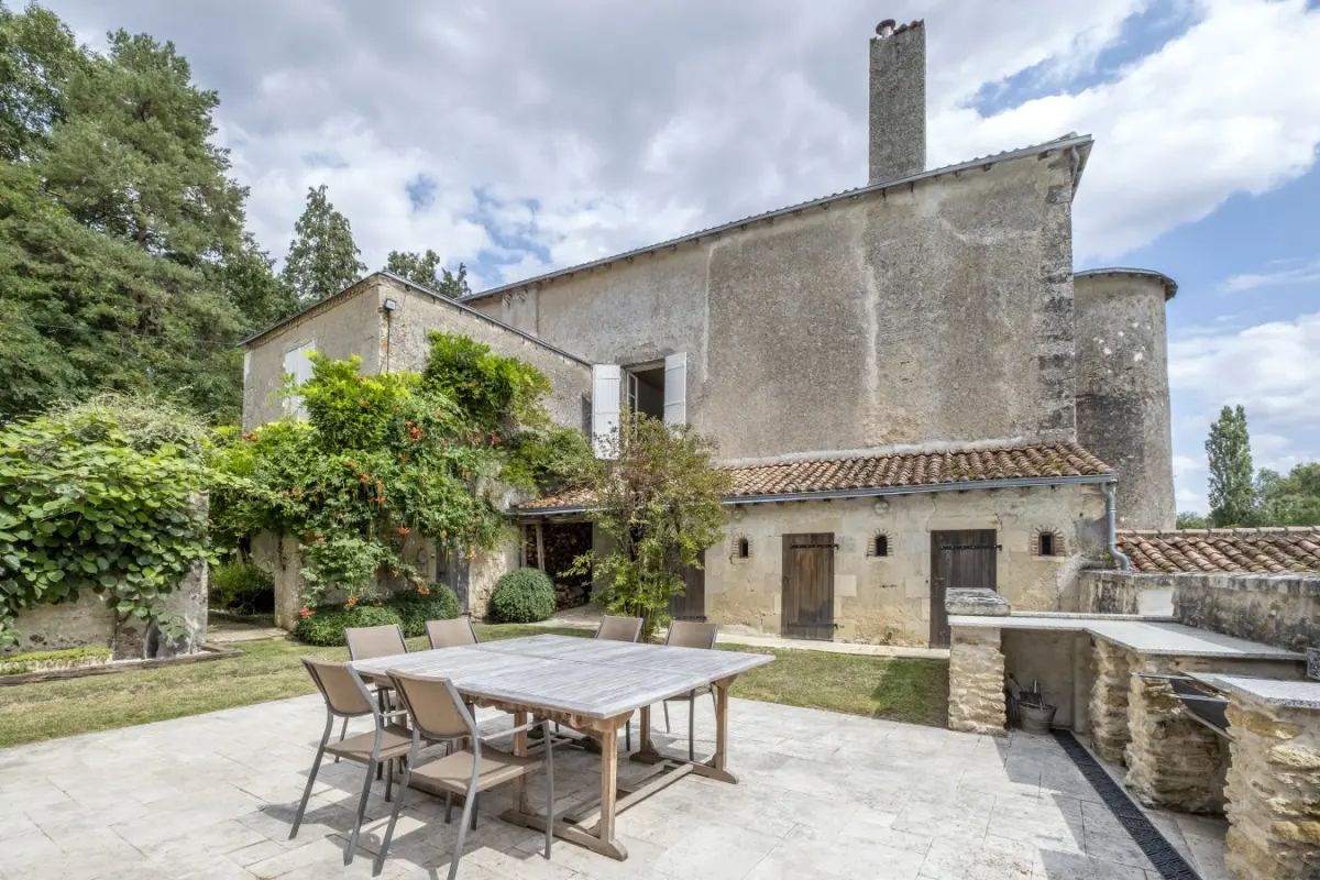 Chateau La Chuteliere - image 32