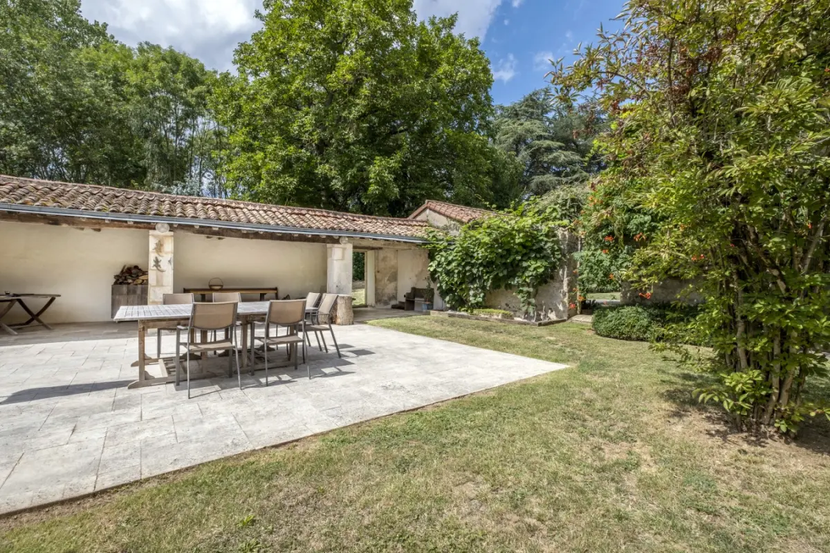 Chateau La Chuteliere - image 33
