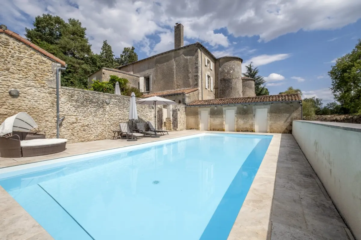 Chateau La Chuteliere - image 34
