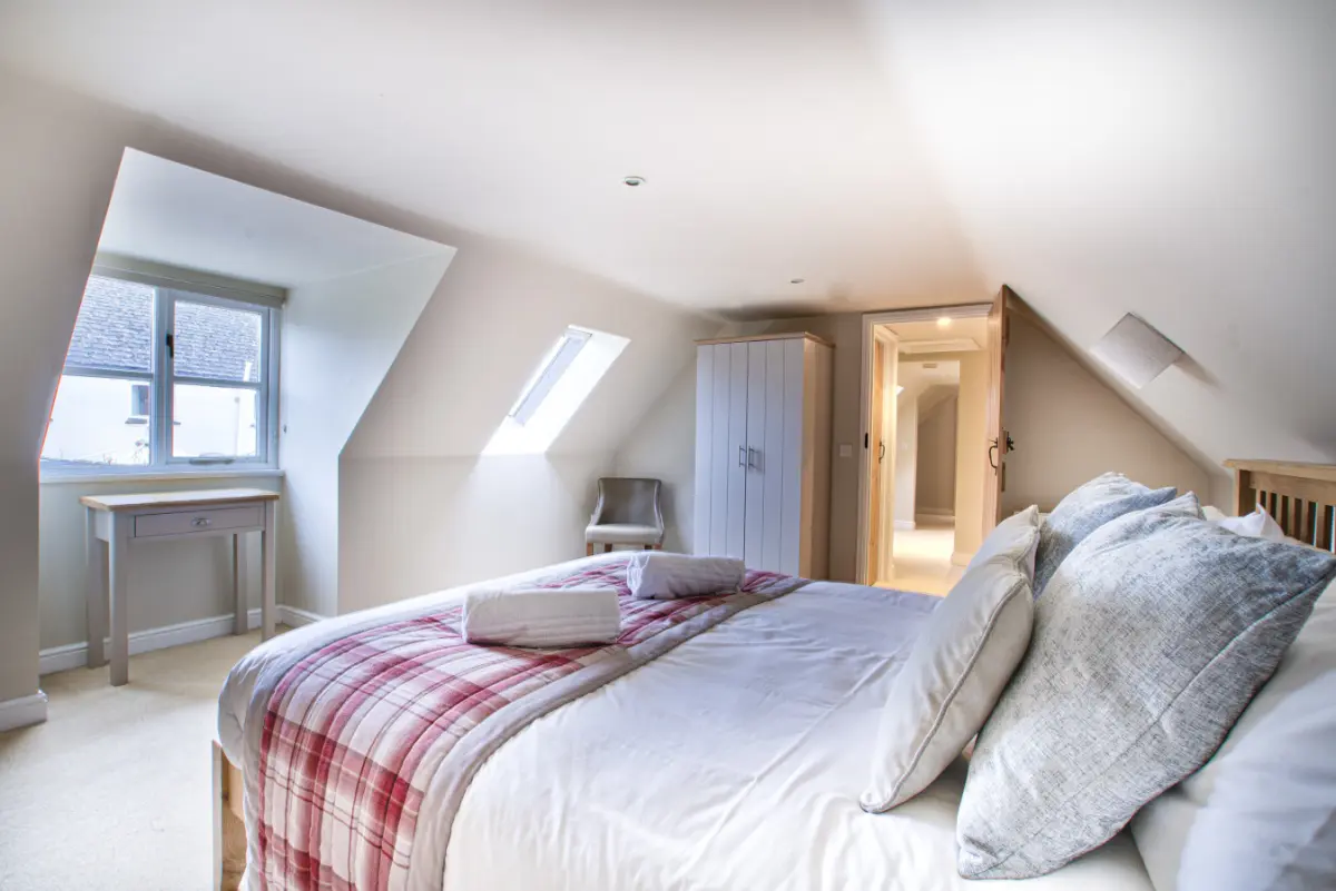Olive Cottage by Group Retreats