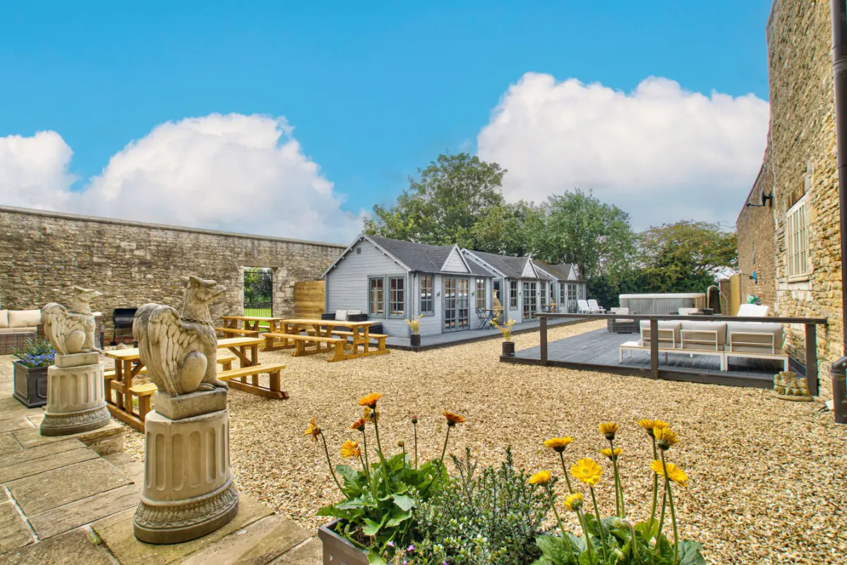 Glentworth Manor by Group Retreats