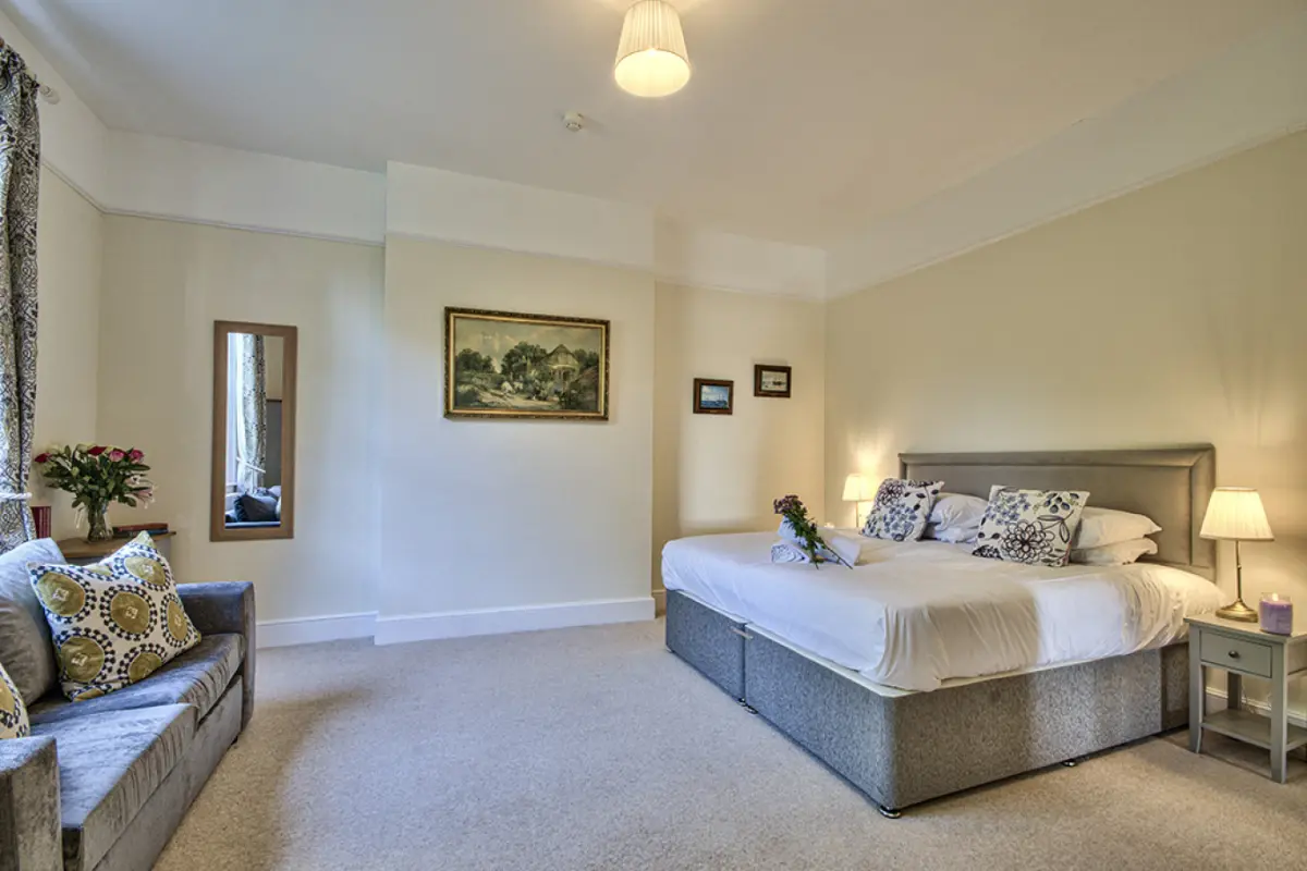 Harkstead Hall by Group Retreats