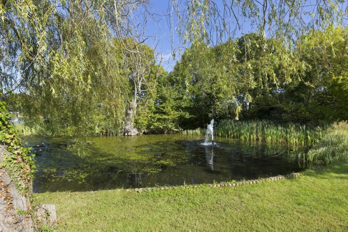 Martley Hall Estate by Group Retreats