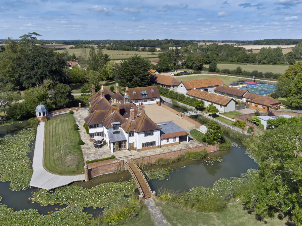 Martley Hall Estate by Group Retreats