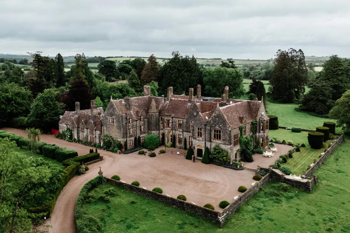 Tidswell Hall by Group Retreats
