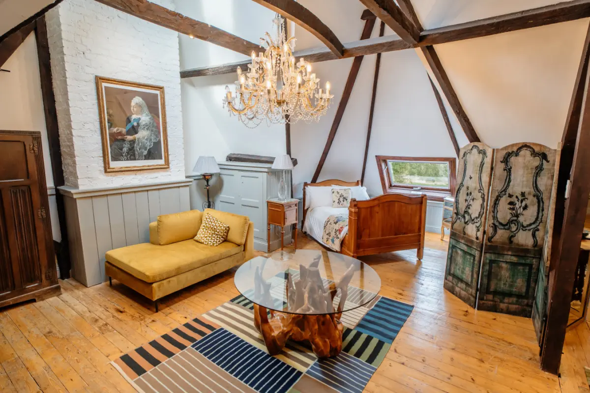 Tidswell Hall by Group Retreats