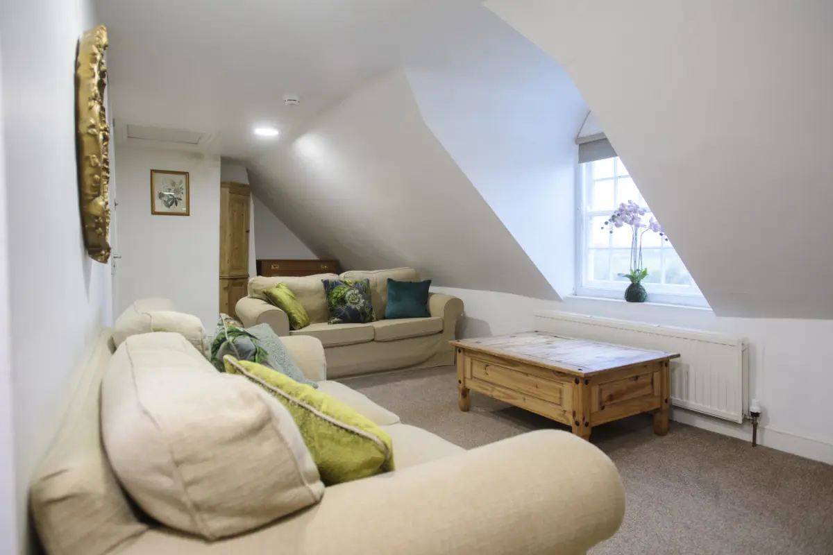 Skendleby Hall by Group Retreats